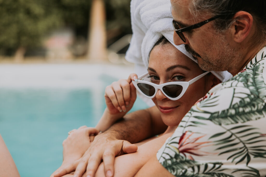 How to style a poolside engagement session