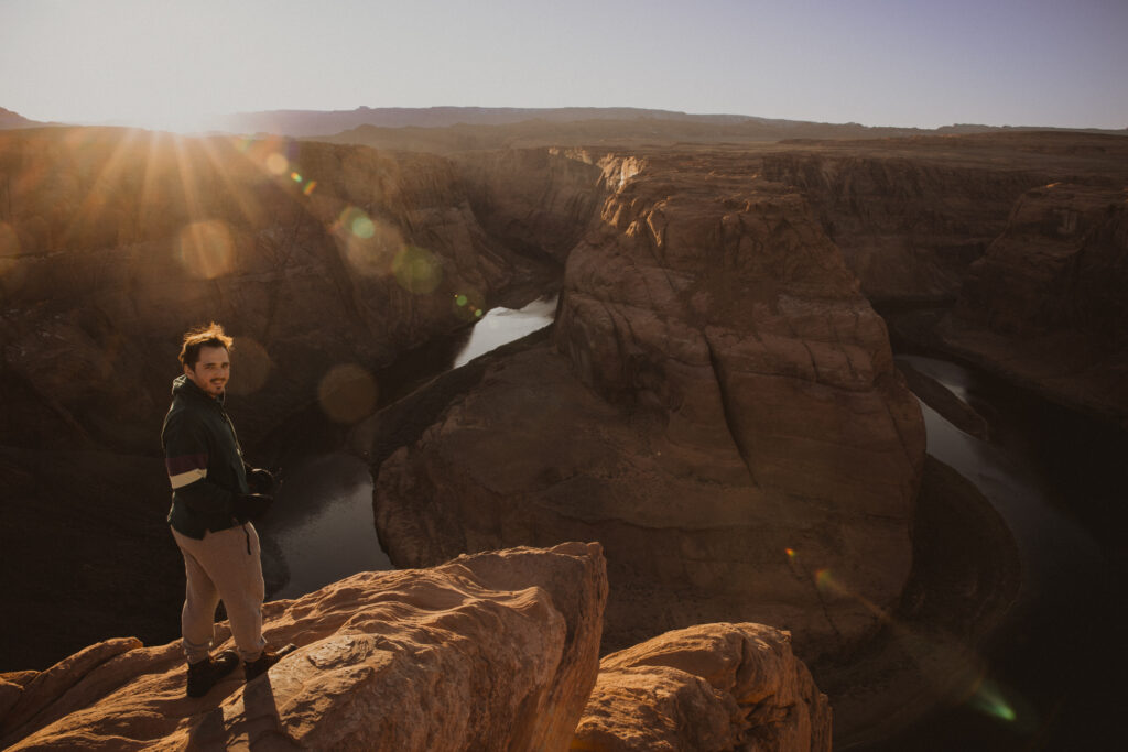 Engagement Couples Photographer At Horseshoe Bend